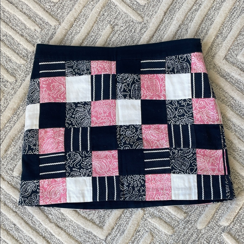 EUC Vineyard Vines lined skirt